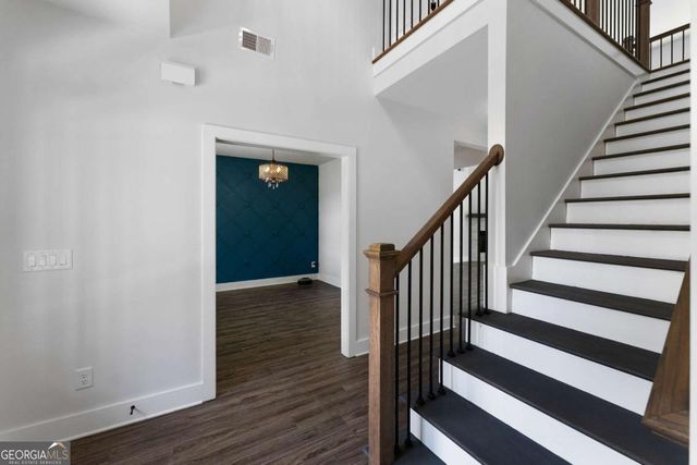 401 Blossom Trail, Acworth, GA 30101