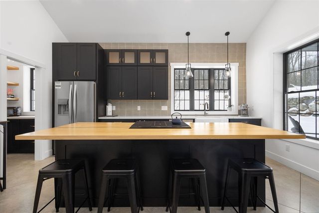 23549 Forest Shores Drive, Cassopolis, MI 49031