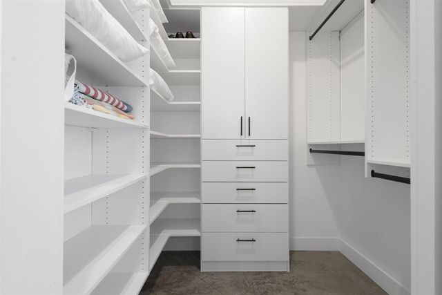 23549 Forest Shores Drive, Cassopolis, MI 49031