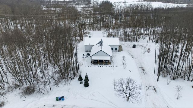 23549 Forest Shores Drive, Cassopolis, MI 49031