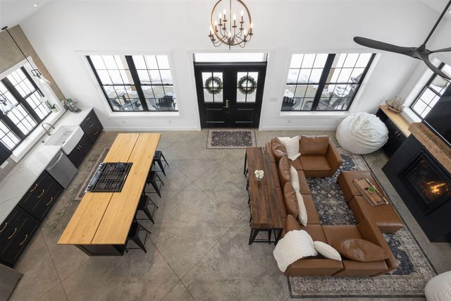 23549 Forest Shores Drive, Cassopolis, MI 49031