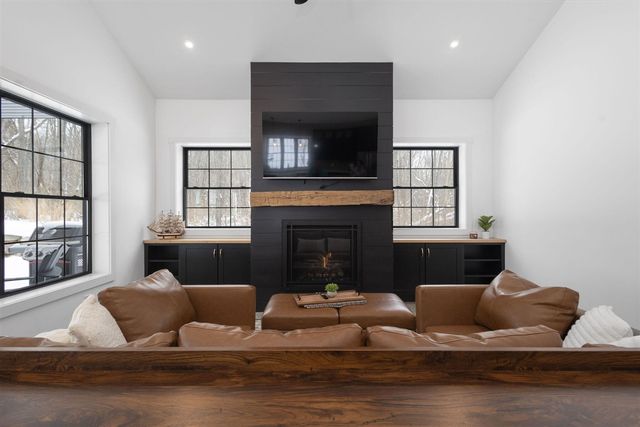 23549 Forest Shores Drive, Cassopolis, MI 49031