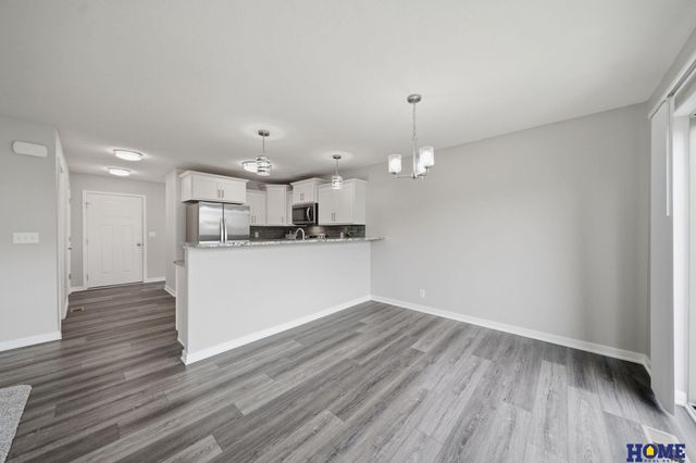 8200 Ventura Place, Lincoln, NE 68505