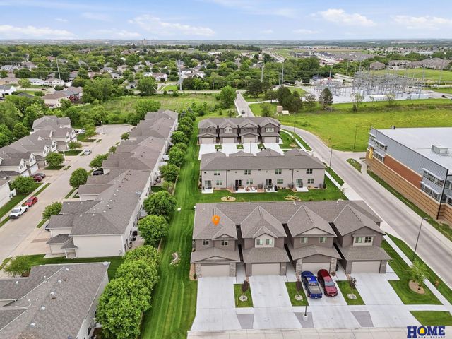 8200 Ventura Place, Lincoln, NE 68505