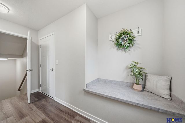 8200 Ventura Place, Lincoln, NE 68505
