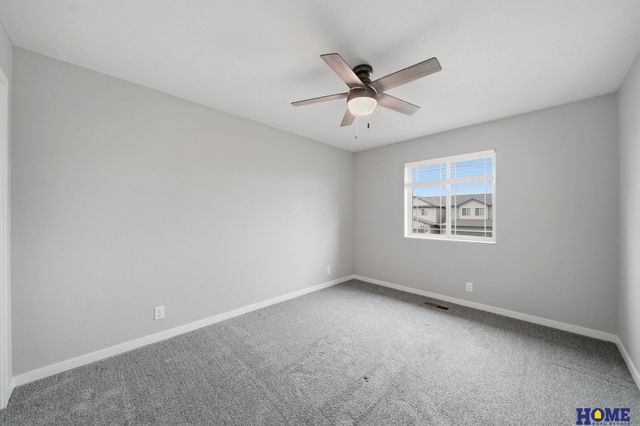 8200 Ventura Place, Lincoln, NE 68505