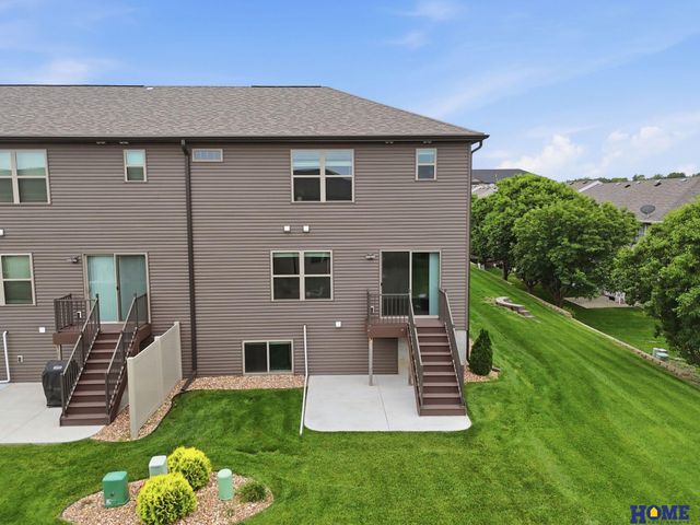 8200 Ventura Place, Lincoln, NE 68505