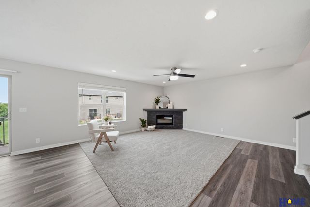 8200 Ventura Place, Lincoln, NE 68505