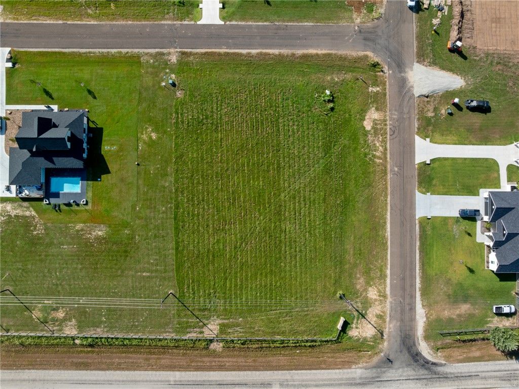7801 Mathis Creek Drive, Bryan, TX 77808 — photo 3