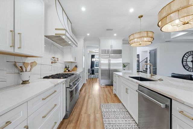 8498 SNOWFALL STREET, Sarasota, FL 34241