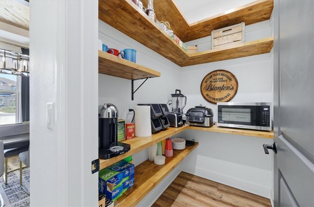 8498 SNOWFALL STREET, Sarasota, FL 34241