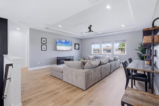 8498 SNOWFALL STREET, Sarasota, FL 34241