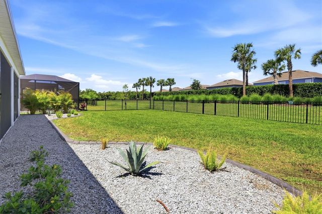 8498 SNOWFALL STREET, Sarasota, FL 34241