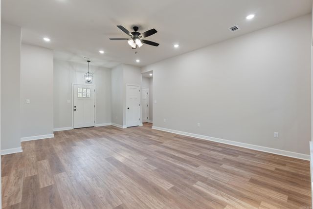 25 Mountain Grove Road, Greenbrier, AR 72058