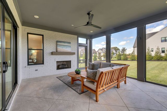 6043 Porters Union Way, Arrington, TN 37014