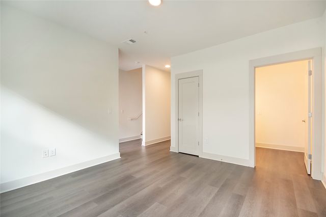 5631 Belmont Avenue 242, Dallas, TX 75206