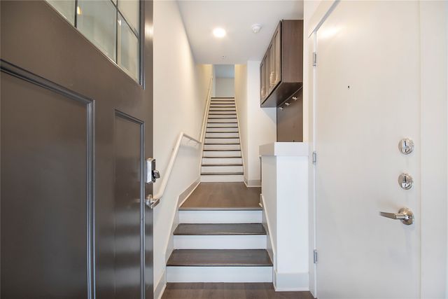 5631 Belmont Avenue 242, Dallas, TX 75206