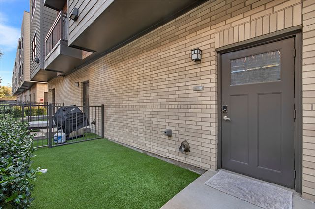 5631 Belmont Avenue 242, Dallas, TX 75206
