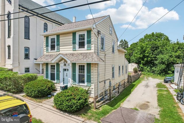 171 CHESTNUT ST, Spring City, PA 19475