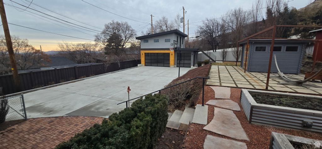 Image 35 of property listing at 2665 E 2100 S, Salt Lake City, UT 84109