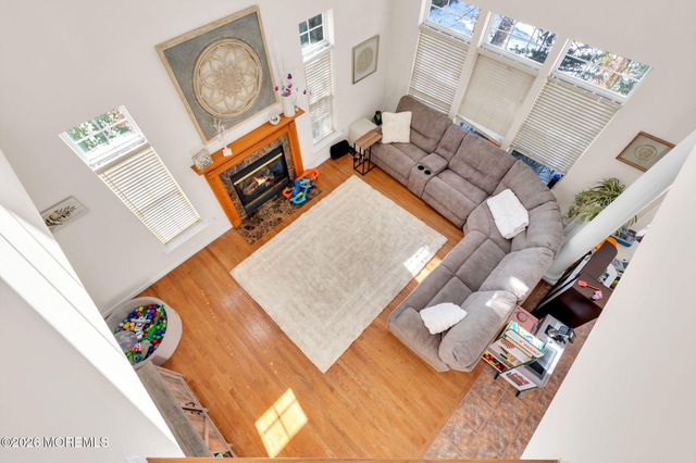 15 Tradewinds Avenue, Barnegat, NJ 08005