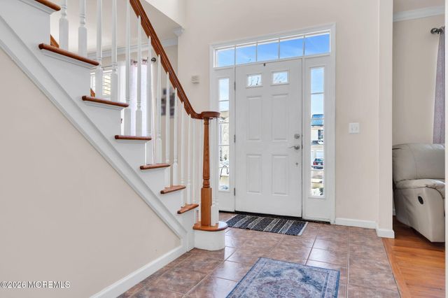 15 Tradewinds Avenue, Barnegat, NJ 08005