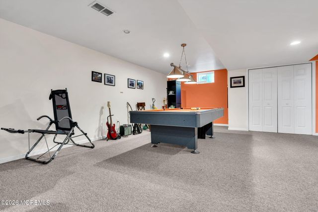 15 Tradewinds Avenue, Barnegat, NJ 08005