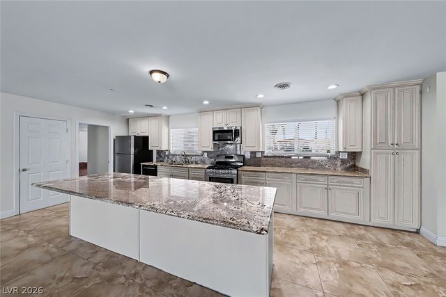 2258 Bridlewood Drive, Las Vegas, NV 89119