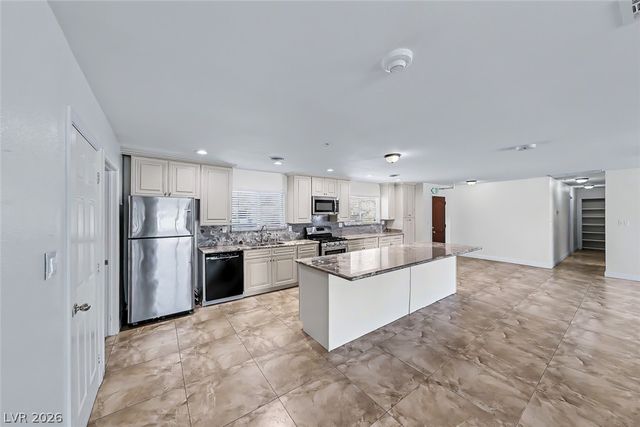 2258 Bridlewood Drive, Las Vegas, NV 89119