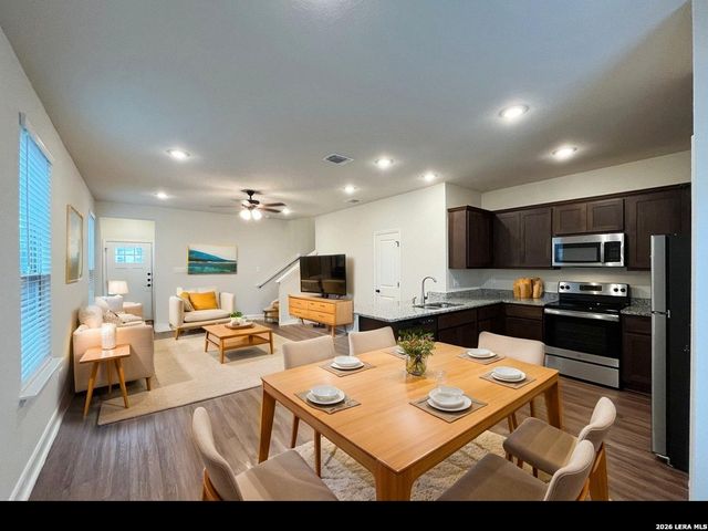 13862 Enzo Gate, San Antonio, TX 78253