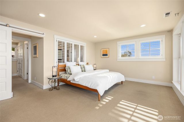 10915 NE South Beach Road, Bainbridge Island, WA 98110