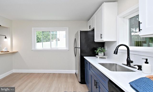 1950 CLAYTON, Feasterville Trevose, PA 19053