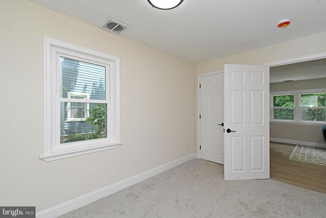 1950 CLAYTON, Feasterville Trevose, PA 19053