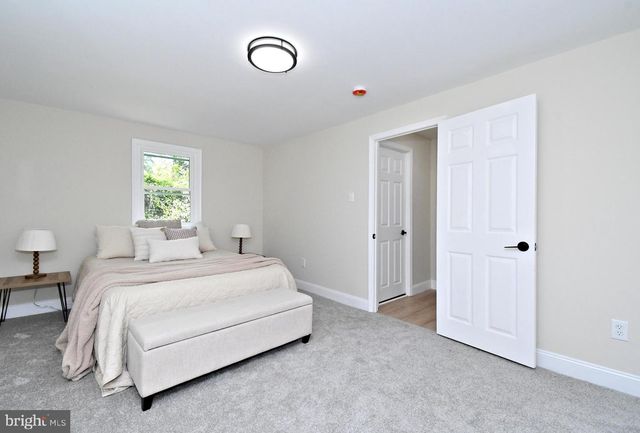 1950 CLAYTON, Feasterville Trevose, PA 19053