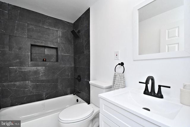 1950 CLAYTON, Feasterville Trevose, PA 19053