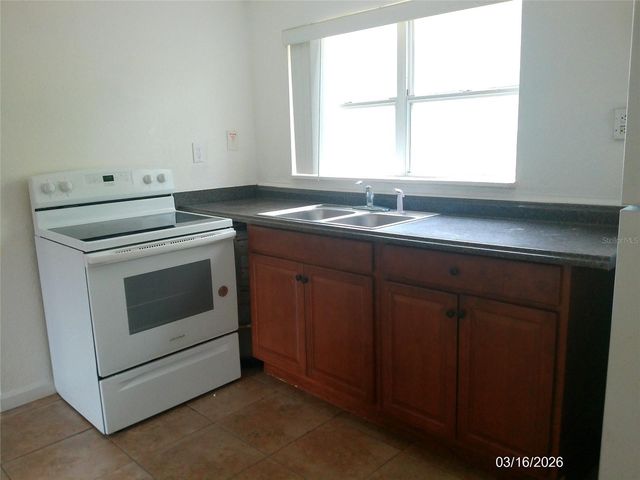 808 S CENTRAL AVENUE S, Lakeland, FL 33815