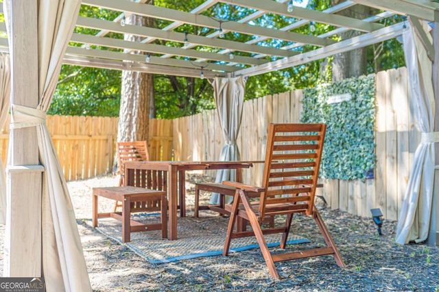 2390 Brackett Road, Marietta, GA 30060