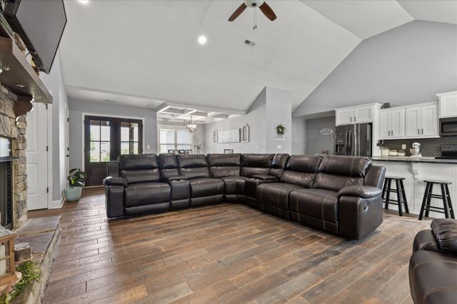 72 Farm View Circle, Rock Spring, GA 30739