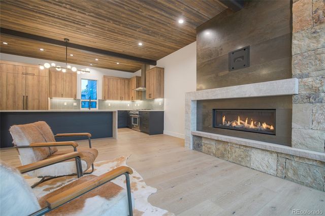 318 S 2nd Avenue, Frisco, CO 80443