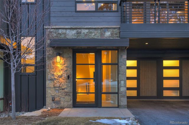 318 S 2nd Avenue, Frisco, CO 80443