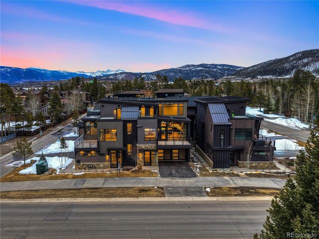 318 S 2nd Avenue, Frisco, CO 80443