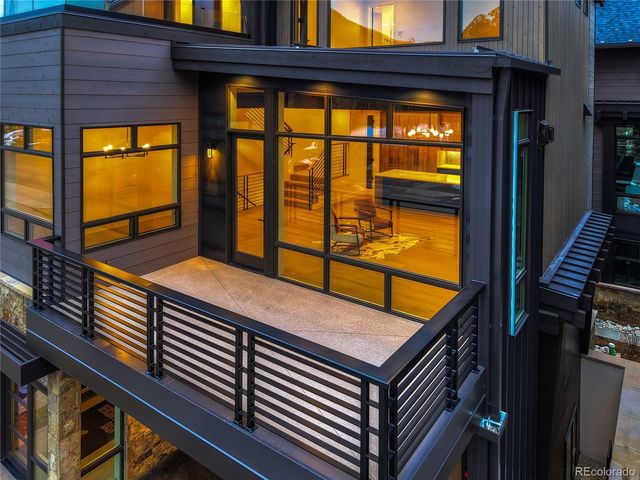 318 S 2nd Avenue, Frisco, CO 80443