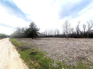 RIVER Lane, Marksville, LA 71351