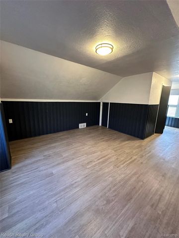 8200 Westwood Street, Detroit, MI 48228