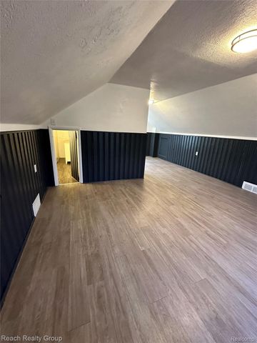8200 Westwood Street, Detroit, MI 48228