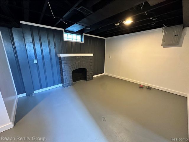 8200 Westwood Street, Detroit, MI 48228