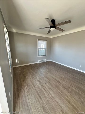 8200 Westwood Street, Detroit, MI 48228