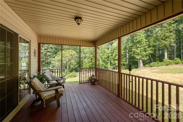59 Smalltown Trail, Brevard, NC 28712