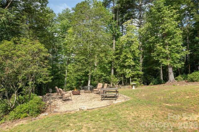 59 Smalltown Trail, Brevard, NC 28712