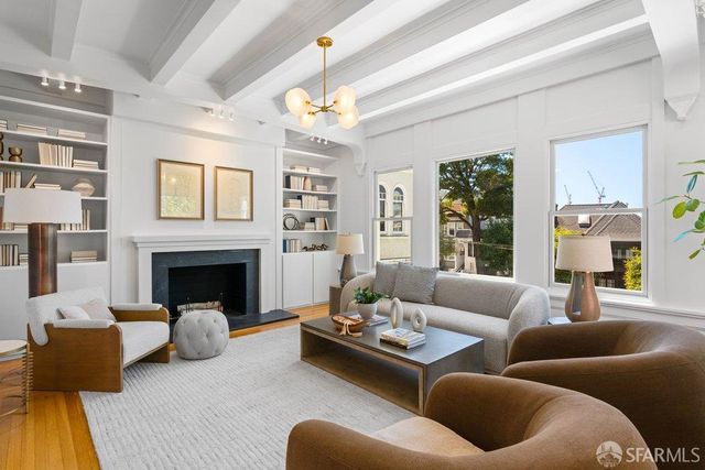 980 Ashbury Street, San Francisco, CA 94117